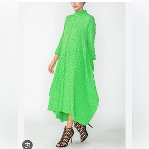 IC COLLECTION Asymmetrical Green Dress